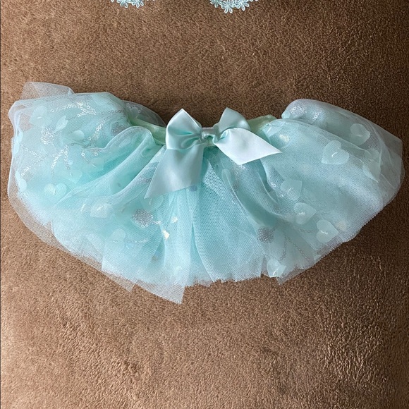 Like New! 3pc Mint Green Baby Tutu Set - Butterfly Wings & Headband - Picture 2 of 6